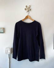 Load image into Gallery viewer, Yuno Sweater in Navy
