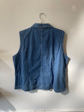 Charger l&#39;image dans la galerie, Sleeveless Denim Shirt | 2XL
