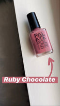 Charger l&#39;image dans la galerie, Ruby Chocolate Nail Polish
