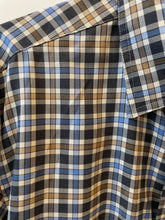 Cargar imagen en el visor de la galería, check button-down shirt | L
