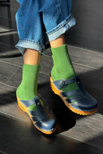 Charger l&#39;image dans la galerie, Cloud Socks: Green Olive
