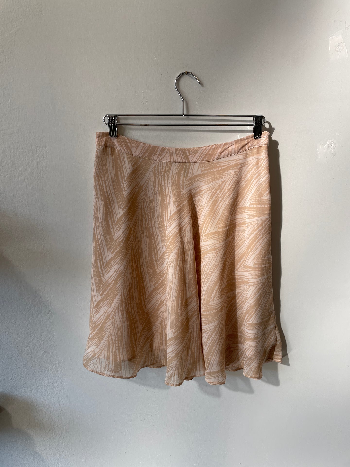 beige pattern skirt | S