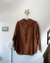 Cargar imagen en el visor de la galería, Vanilla Shirt in Brown
