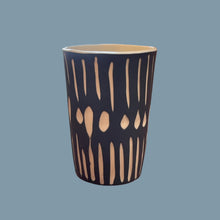 Charger l&#39;image dans la galerie, Porcelain Tumbler - Black
