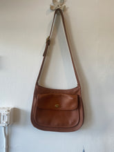 Charger l&#39;image dans la galerie, Coach Taft Bag
