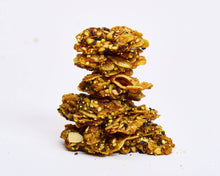 Load image into Gallery viewer, Turmeric &amp; Super Seed Granola 3oz bag
