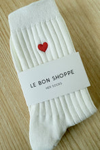 Charger l&#39;image dans la galerie, Her Socks - White with Red Embroidered Heart
