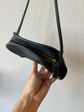 Load image into Gallery viewer, Coach Abbie Bag in Black
