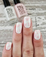 Charger l&#39;image dans la galerie, Strawberry Milk Nail Polish
