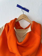 Cargar imagen en el visor de la galería, Cream Knit Dress
