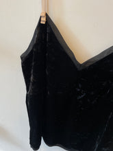 Load image into Gallery viewer, Velvet Camisole | L
