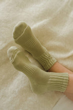 Charger l&#39;image dans la galerie, Swing Socks: Dried Sage
