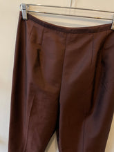 Cargar imagen en el visor de la galería, Brown Silk Pants
