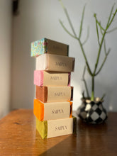 Load image into Gallery viewer, Goat&#39;s Milk and Basil Soap
