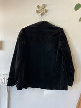 Load image into Gallery viewer, Velvet Jacket
