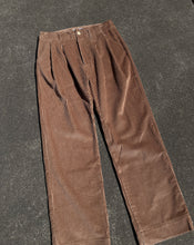 Load image into Gallery viewer, Hollywood Pant in Chestnut Corduroy
