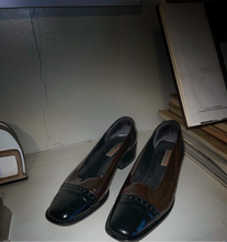Load image into Gallery viewer, Brown Talbots Shoes
