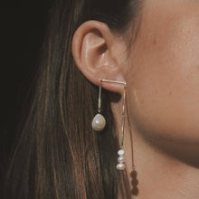 Load image into Gallery viewer, Toni Earrings - Pearl
