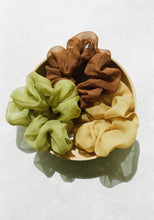 Cargar imagen en el visor de la galería, Sage Silk Organza Plant Dyed Scrunchie | Handmade
