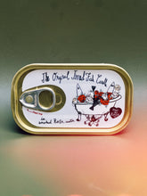Cargar imagen en el visor de la galería, Tinned Fish Candle - Smoked Rose Water
