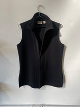 Cargar imagen en el visor de la galería, Zip-up Shirt | M
