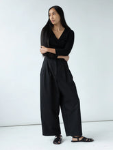 Load image into Gallery viewer, Boy Trouser in Onyx
