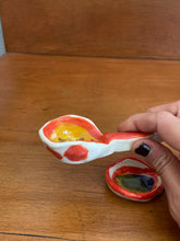 Cargar imagen en el visor de la galería, Ceramic Spoon
