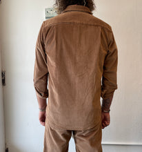 Load image into Gallery viewer, Longsleeve Shirt in Chestnut Corduroy
