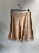 Load image into Gallery viewer, beige pattern skirt | S
