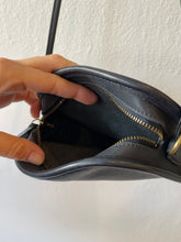 Cargar imagen en el visor de la galería, Coach Abbie Bag in Black
