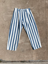 Load image into Gallery viewer, Pleated Trouser
