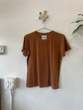 Load image into Gallery viewer, Organic Cotton Vintage Boy Tee in Copper

