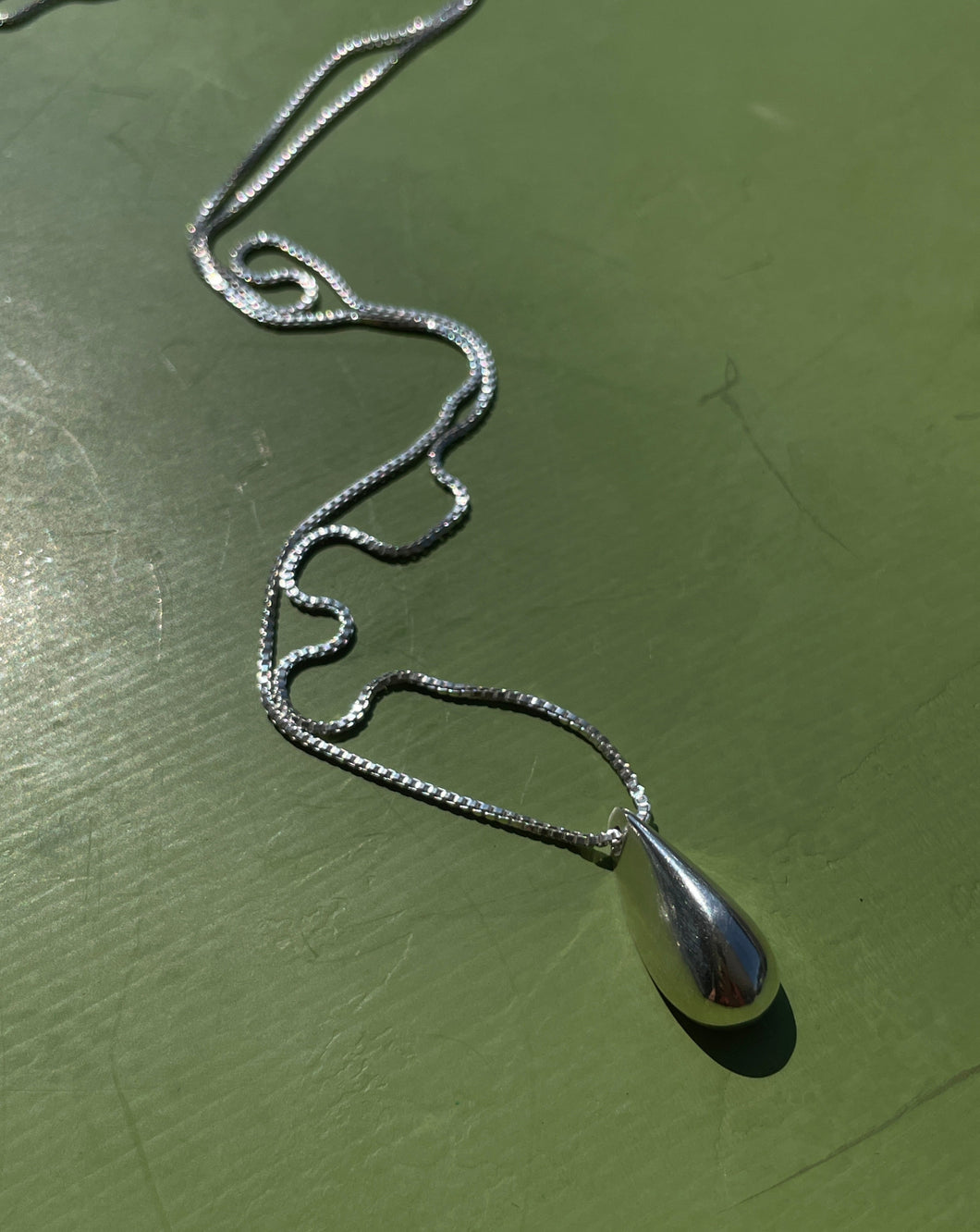 Nena Pendant