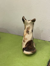 Charger l&#39;image dans la galerie, Ceramic Dog Ornament
