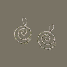 Charger l&#39;image dans la galerie, Swirl Earrings - Small
