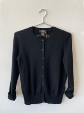 Charger l&#39;image dans la galerie, Black Cashmere Cardigan
