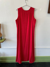 Charger l&#39;image dans la galerie, Polka Dot Maxi Dress
