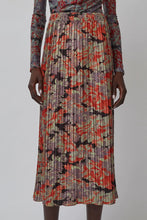 Cargar imagen en el visor de la galería, Kotomi Skirt in Flame Camellia

