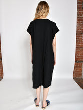 Load image into Gallery viewer, Wave Dress in Black
