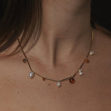 Load image into Gallery viewer, Fête Necklace - Tan
