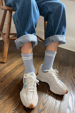 Charger l&#39;image dans la galerie, Boyfriend Socks: Blue Grey
