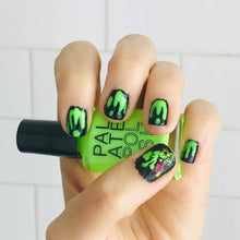 Charger l&#39;image dans la galerie, Lime Nail Polish
