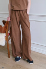 Cargar imagen en el visor de la galería, Breezy Pants
