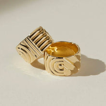 Charger l&#39;image dans la galerie, Chloe Ring -Size 8
