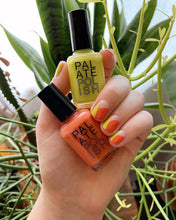 Charger l&#39;image dans la galerie, Pistachio Nail Polish
