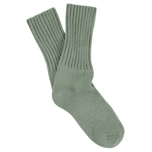 Cargar imagen en el visor de la galería, Women Crew Socks - Agave Green: EU 36/41   UK 3.5/7   US 6/9.5
