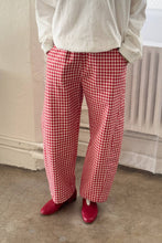 Charger l&#39;image dans la galerie, Arc Pants in Red Gingham
