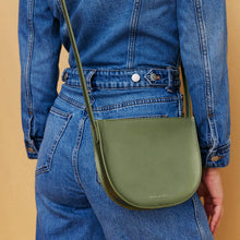 Cargar imagen en el visor de la galería, The Sidekick Crossbody - Jaded
