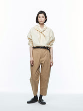 Load image into Gallery viewer, Sand Pant in Camel
